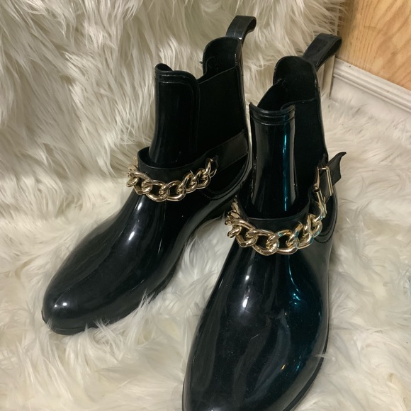 Black Rain boots - Picture 6 of 11